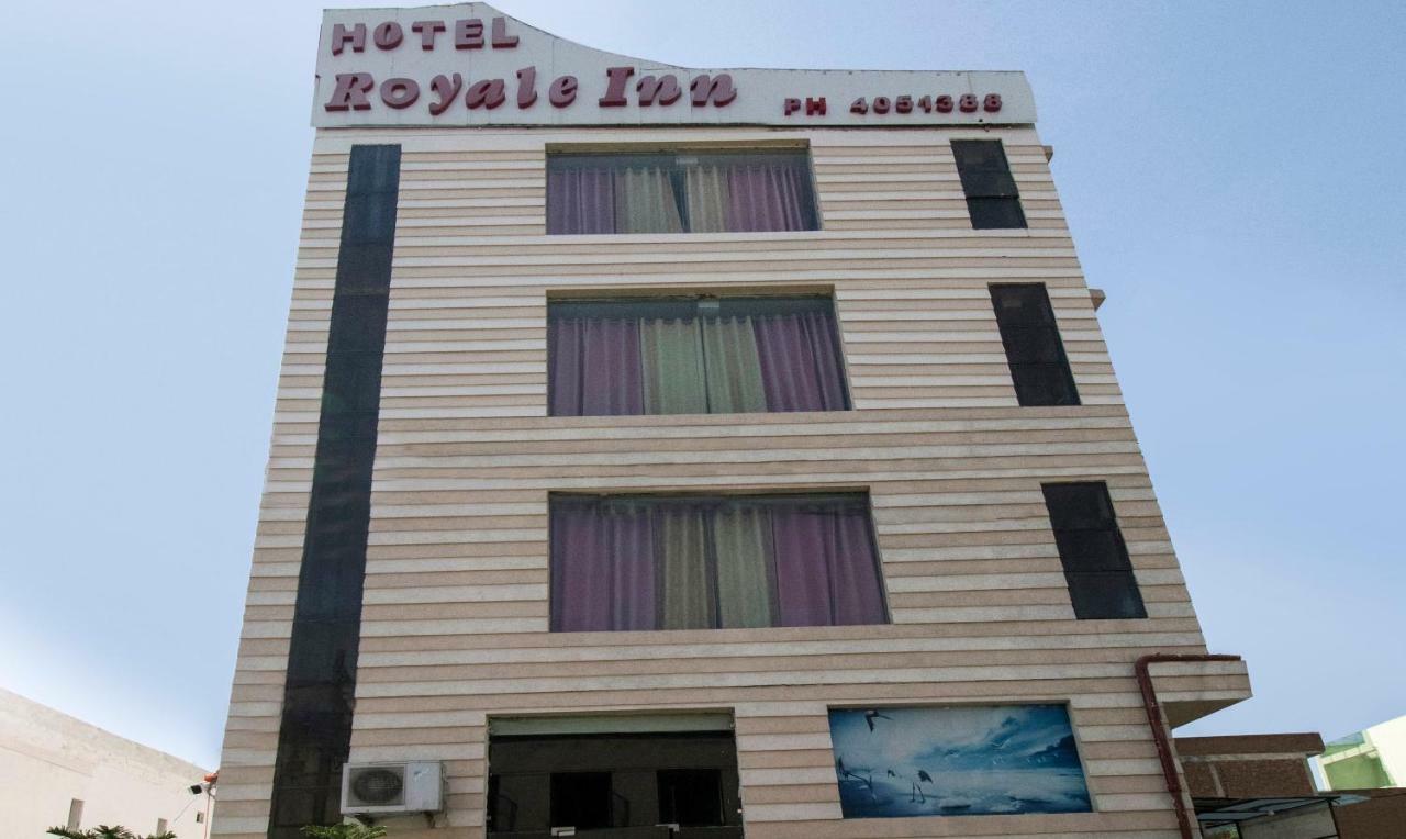 Itsy By Treebo - Royale Inn Meerut Exterior foto