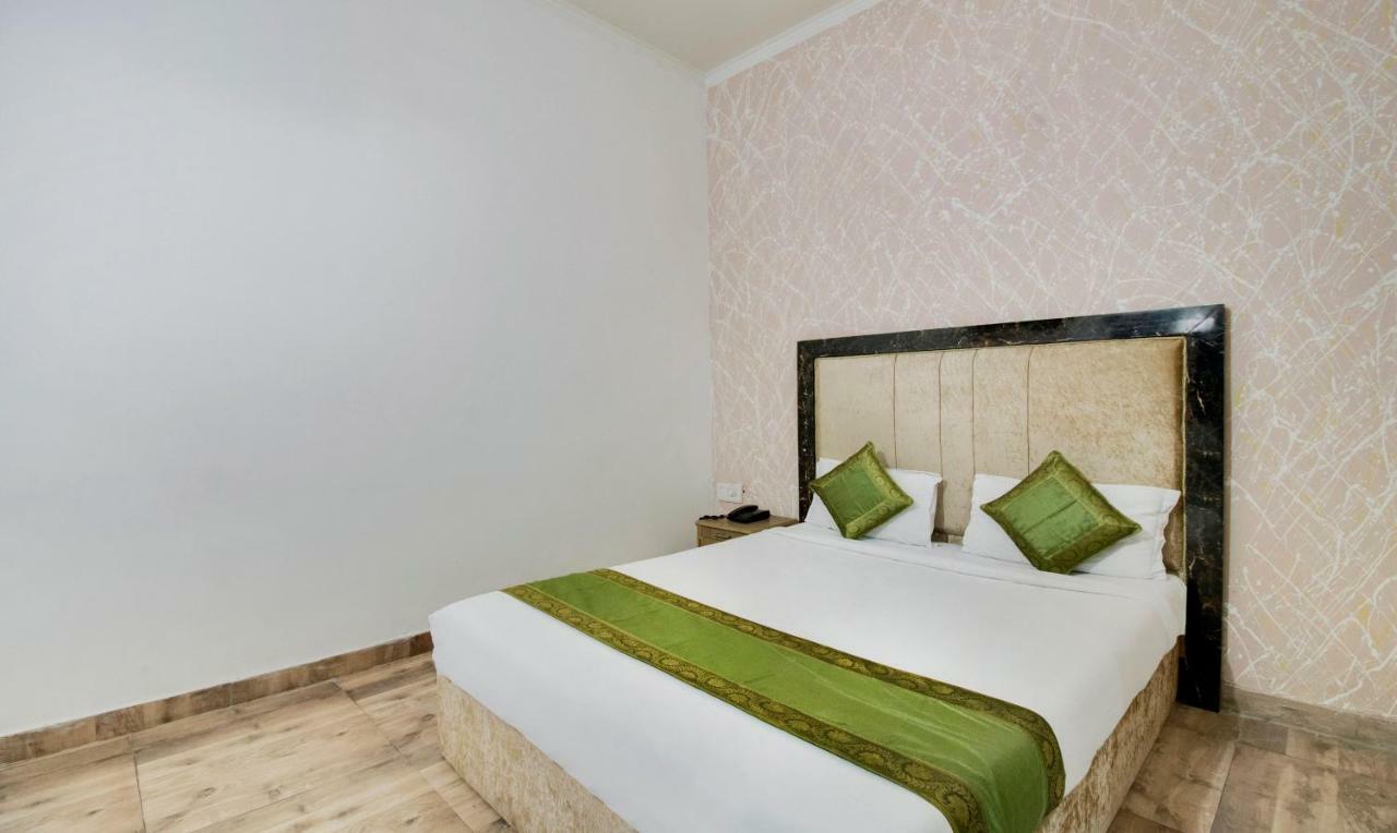 Itsy By Treebo - Royale Inn Meerut Exterior foto